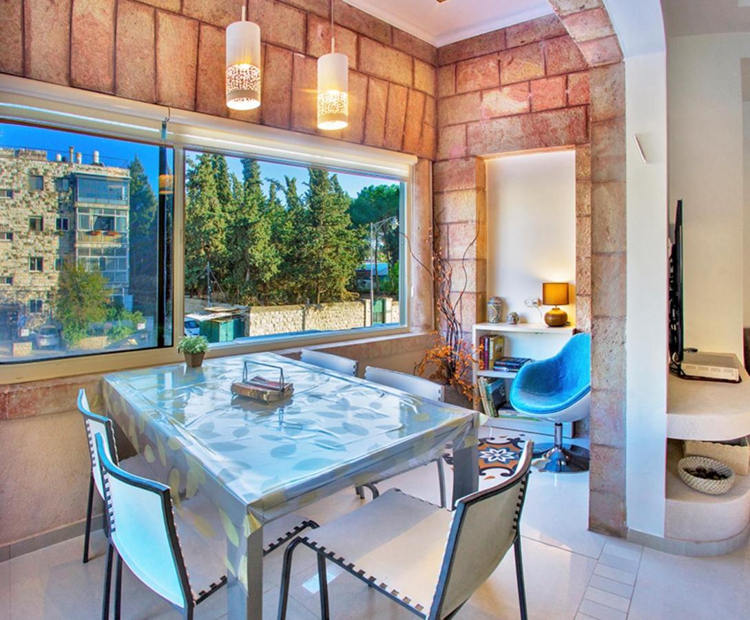 Luxury Apartment In The Heart Of The German Colony Jerusalem Exterior photo